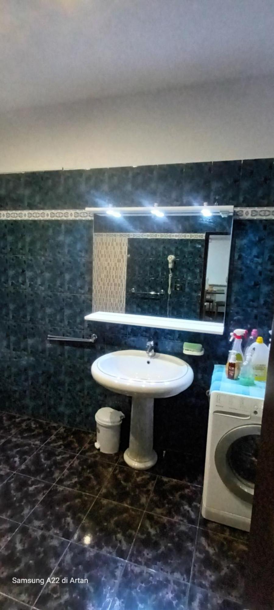 Royal Aparthotel Vlorë Esterno foto